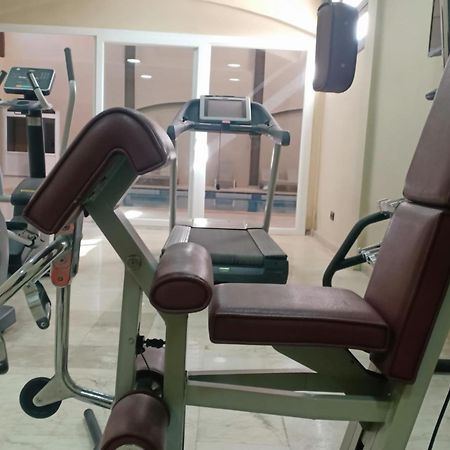 Hotel Prestige Agadir Boutique&SPA Extérieur photo Leg extension machine