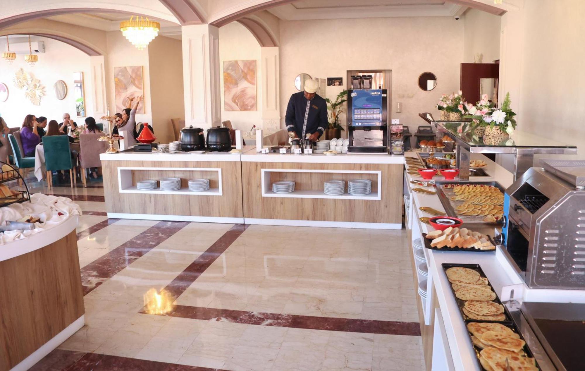 Hotel Prestige Agadir Boutique&SPA Extérieur photo The buffet at the hotel