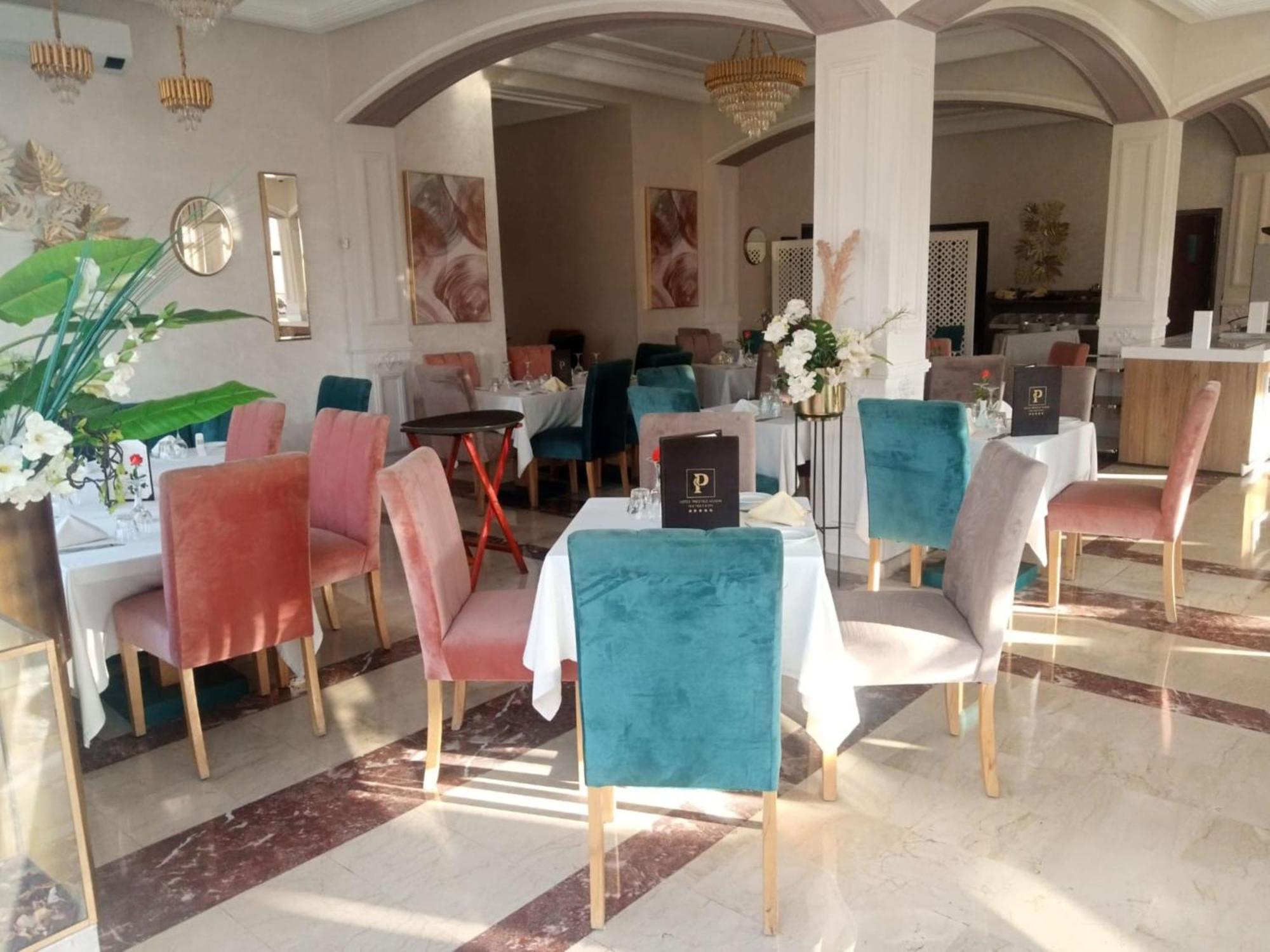 Hotel Prestige Agadir Boutique&SPA Extérieur photo Restaurant
